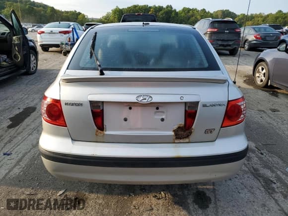 ✅ 2006 Hyundai Elantra GLS • VIN: KMHDN56D96U184572 • Lot: 70787304. Wystawiony na Copart z przebiegiem 171 782 mil. Bezpłatny archiwum sprzedaży aukcyjnych z USA i szczegółowy raport historii pojazdu na DreamBid. Zdjęcie 6.