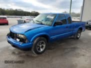 ✅ 2003 Chevrolet S-10 LS • VIN: 1GCCS19X338108471 • Лот: 88445535. Опубликован ранее на Copart с пробегом 209 582 миль. Бесплатный доступ к архиву аукционных продаж из США и подробный отчёт об истории автомобиля на DreamBid. Изображение 1.