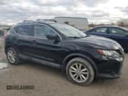 ✅ 2017 Nissan Rogue S • VIN: JN1BJ1CPXHW013466 • Lot: 91442595. Listed on Copart with 100,496 mi. Free auction sales archive from the USA and detailed vehicle history report at DreamBid. Image 4.