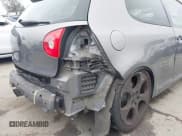 ✅ 2007 Volkswagen Golf GTI • VIN: WVWFV71K97W253863 • Lot: 42816718. Wystawiony na IAAI z przebiegiem 136 443 mil. Bezpłatny archiwum sprzedaży aukcyjnych z USA i szczegółowy raport historii pojazdu na DreamBid. Zdjęcie 14.