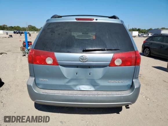 ✅ 2008 Toyota Sienna CE • VIN: 5TDZK23C98S111058 • Lot: 85915385. Listed on Copart with 204,922 mi. Free auction sales archive from the USA and detailed vehicle history report at DreamBid. Image 6.