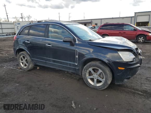 ✅ 2012 Chevrolet Captiva Sport LT • VIN: 3GNAL3E52CS603330 • Lot: 46181385. Wystawiony na Copart z przebiegiem Nie podano. Bezpłatny archiwum sprzedaży aukcyjnych z USA i szczegółowy raport historii pojazdu na DreamBid. Zdjęcie 4.