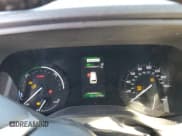 ✅ 2021 Toyota Sienna XLE • VIN: 5TDJRKEC3MS060902 • Лот: 92649565. Опубликован ранее на Copart с пробегом 67 498 миль. Бесплатный доступ к архиву аукционных продаж из США и подробный отчёт об истории автомобиля на DreamBid. Изображение 9.