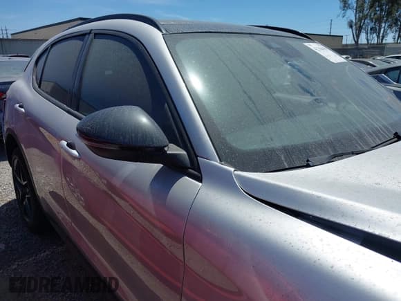 ✅ 2019 Alfa Romeo Stelvio Ti • VIN: ZASPAKBN8K7C49471 • Lot: 42346459. Wystawiony na IAAI z przebiegiem Nie podano. Bezpłatny archiwum sprzedaży aukcyjnych z USA i szczegółowy raport historii pojazdu na DreamBid. Zdjęcie 14.