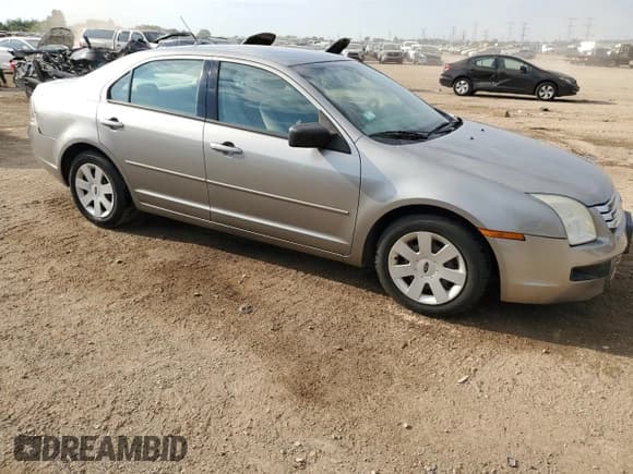 ✅ 2008 Ford Fusion S • VIN: 3FAHP06Z88R132185 • Лот: 80335995. Опубликован ранее на Copart с пробегом 64 437 миль. Бесплатный доступ к архиву аукционных продаж из США и подробный отчёт об истории автомобиля на DreamBid. Изображение 4.