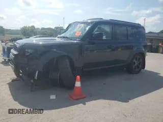 ✅ 2023 Land Rover Defender X-Dynamic SE • VIN: SALE27EU5P2130481 • Lot: 66689445. Listed on Copart with 30,729 mi. Free auction sales archive from the USA and detailed vehicle history report at DreamBid. Image 1.