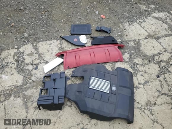 ✅ 2018 Land Rover Range Rover Sport HSE Dynamic • VIN: SALWV2SV8JA810934 • Лот: 80069905. Опубликован ранее на Copart с пробегом 58 744 миль. Бесплатный доступ к архиву аукционных продаж из США и подробный отчёт об истории автомобиля на DreamBid. Изображение 13.