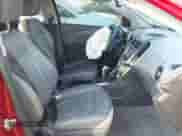 2013 Chevrolet Sonic LTZ с VIN 1G1JE5SB6D4224964, выставлен на аукционе IAAI как лот 43118732 с пробегом 130 961 миль миль и . История ставок и продаж доступна на DreamBid. Изображение 5.