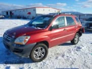 ✅ 2007 Kia Sportage LX • VIN: KNDJE723877392779 • Lot: 41535885. Wystawiony na IAAI z przebiegiem 113 848 mil. Bezpłatny archiwum sprzedaży aukcyjnych z USA i szczegółowy raport historii pojazdu na DreamBid. Zdjęcie 17.