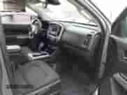 2022 Chevrolet Colorado 2WD LT с VIN 1GCHSCEA7N1158370, выставлен на аукционе IAAI как лот 43199409 с пробегом 66 538 миль миль и . История ставок и продаж доступна на DreamBid. Изображение 5.