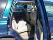 2006 Chevrolet Tahoe LS z VIN 1GNEC13Z16R157867, wystawiony jako IAAI lot #43426064 z przebiegiem 202 744 mil mil oraz . Historia ofert i sprzedaży dostępna na DreamBid. Obrazek 8.