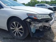 ✅ 2017 Acura TLX • VIN: 19UUB1F32HA005999 • Lot: 42677565. Wystawiony na IAAI z przebiegiem 77 119 mil. Bezpłatny archiwum sprzedaży aukcyjnych z USA i szczegółowy raport historii pojazdu na DreamBid. Zdjęcie 17.