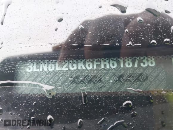 ✅ 2015 Lincoln MKZ • VIN: 3LN6L2GK6FR618738 • Lot: 41694483. Listed on IAAI with 153,324 mi. Free auction sales archive from the USA and detailed vehicle history report at DreamBid. Image 19.