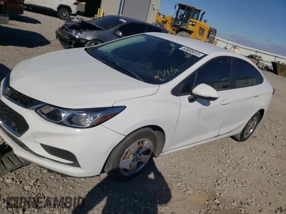 ✅ 2017 Chevrolet Cruze LS • VIN: 1G1BC5SM3H7194631 • Лот: 62770332. Опубликован ранее на Copart с пробегом 226 263 миль. Бесплатный доступ к архиву аукционных продаж из США и подробный отчёт об истории автомобиля на DreamBid. Изображение 2.