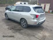 ✅ 2019 Nissan Pathfinder S • VIN: 5N1DR2MMXKC639984 • Lot: 42173450. Listed on IAAI with 110,777 mi. Free auction sales archive from the USA and detailed vehicle history report at DreamBid. Image 3.