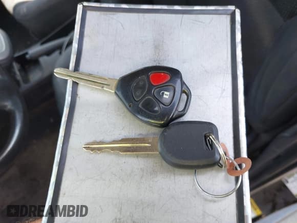 ✅ 2009 Toyota Matrix • VIN: 2T1KU40E49C182644 • Лот: 42406024. Опубликован ранее на IAAI с пробегом 277 071 миль. Бесплатный доступ к архиву аукционных продаж из США и подробный отчёт об истории автомобиля на DreamBid. Изображение 11.