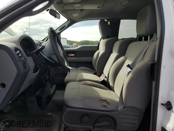 ✅ 2008 Ford F-150 STX • VIN: 1FTRX14W78KD72619 • Lot: 80852585. Listed on Copart with 182,832 mi. Free auction sales archive from the USA and detailed vehicle history report at DreamBid. Image 7.