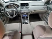 ✅ 2009 Honda Accord LX-P • VIN: 1HGCP26409A001916 • Lot: 96077435. Listed on Copart with 176,272 mi. Free auction sales archive from the USA and detailed vehicle history report at DreamBid. Image 8.