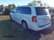 ✅ 2014 Chrysler Town & Country Touring • VIN: 2C4RC1BG6ER447492 • Lot: 43467478. Listed on IAAI with 231,911 mi. Free auction sales archive from the USA and detailed vehicle history report at DreamBid. Image 3.