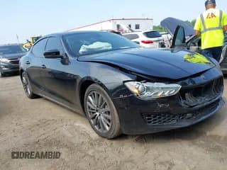✅ 2018 Maserati Ghibli S Q4 • VIN: ZAM57YTAXJ1286287 • Лот: 42246196. Опубликован ранее на IAAI с пробегом 71 471 миль. Бесплатный доступ к архиву аукционных продаж из США и подробный отчёт об истории автомобиля на DreamBid. Изображение 1.