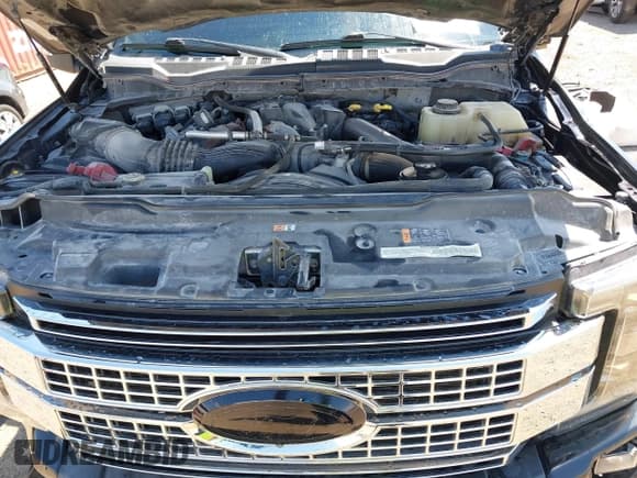 ✅ 2019 Ford F-250 XL • VIN: 1FT7W2BT2KEE02396 • Лот: 43177336. Опубликован ранее на IAAI с пробегом 103 318 миль. Бесплатный доступ к архиву аукционных продаж из США и подробный отчёт об истории автомобиля на DreamBid. Изображение 10.