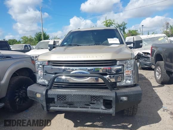 ✅ 2017 Ford F-250 Lariat • VIN: 1FT7W2BT0HEF42911 • Lot: 42798203. Listed on IAAI with 256,567 mi. Free auction sales archive from the USA and detailed vehicle history report at DreamBid. Image 12.
