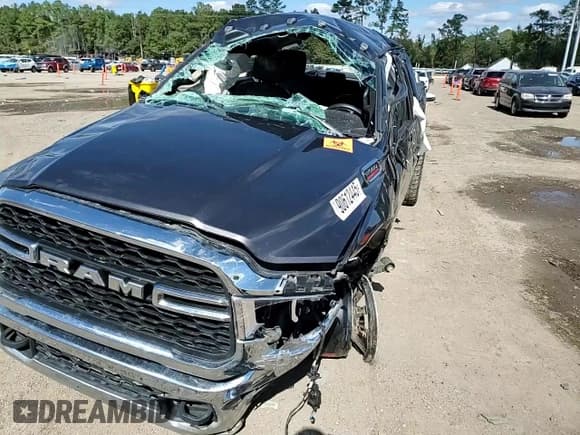 ✅ 2022 Ram 2500 Tradesman • VIN: 3C6UR5CJ4NG369320 • Lot: 90612445. Wystawiony na Copart z przebiegiem Nie podano. Bezpłatny archiwum sprzedaży aukcyjnych z USA i szczegółowy raport historii pojazdu na DreamBid. Zdjęcie 12.