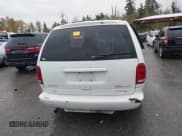 ✅ 1996 Dodge Caravan LE • VIN: 1B4GP54L4TB393941 • Lot: 43606447. Wystawiony na IAAI z przebiegiem Nie podano. Bezpłatny archiwum sprzedaży aukcyjnych z USA i szczegółowy raport historii pojazdu na DreamBid. Zdjęcie 16.