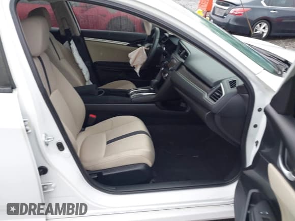 ✅ 2021 Honda Civic LX • VIN: 2HGFC2F60MH551816 • Лот: 42880901. Опубликован ранее на IAAI с пробегом 75 150 миль. Бесплатный доступ к архиву аукционных продаж из США и подробный отчёт об истории автомобиля на DreamBid. Изображение 5.