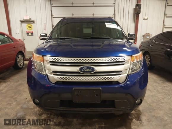 ✅ 2015 Ford Explorer XLT • VIN: 1FM5K8D89FGA55086 • Lot: 41685799. Listed on IAAI with 127,771 mi. Free auction sales archive from the USA and detailed vehicle history report at DreamBid. Image 13.