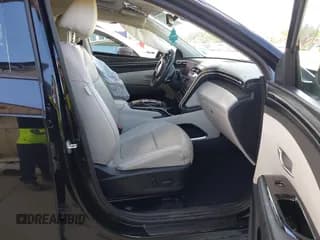 ✅ 2023 Hyundai Tucson Limited • VIN: 5NMJECAE2PH172185 • Лот: 43583397. Опубликован ранее на IAAI с пробегом 61 188 миль. Бесплатный доступ к архиву аукционных продаж из США и подробный отчёт об истории автомобиля на DreamBid. Изображение 5.