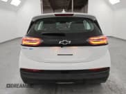 ✅ 2023 Chevrolet Bolt EV 1LT • VIN: 1G1FW6S08P4196189 • Lot: 84117684. Wystawiony na Copart z przebiegiem Nie podano. Bezpłatny archiwum sprzedaży aukcyjnych z USA i szczegółowy raport historii pojazdu na DreamBid. Zdjęcie 6.