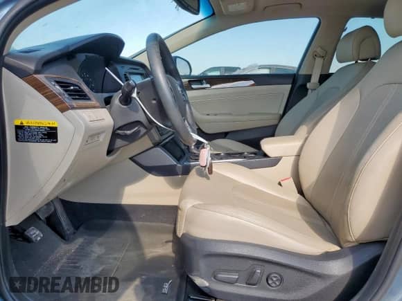 2017 Hyundai Sonata Sport with VIN 5NPE34AF0HH593221, listed as a Copart auction lot 86147735 with 114,154 mi miles and Salvage title. Bid and sale history available at DreamBid. Image 7.