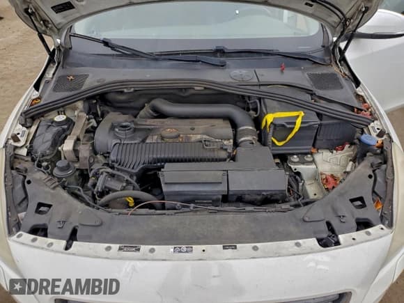 ✅ 2013 Volvo S60 T5 Premier • VIN: YV1612FS4D2178087 • Lot: 93377965. Wystawiony na Copart z przebiegiem 175 439 mil. Bezpłatny archiwum sprzedaży aukcyjnych z USA i szczegółowy raport historii pojazdu na DreamBid. Zdjęcie 11.