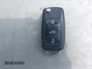 ✅ 2018 Volkswagen Passat SE • VIN: 1VWBA7A31JC039300 • Лот: 42876620. Опубликован ранее на IAAI с пробегом 111 509 миль. Бесплатный доступ к архиву аукционных продаж из США и подробный отчёт об истории автомобиля на DreamBid. Изображение 11.