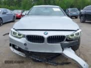 ✅ 2018 BMW 4 Series 430i xDrive • VIN: WBA4J3C52JBG91061 • Lot: 42383770. Listed on IAAI with 143,292 mi. Free auction sales archive from the USA and detailed vehicle history report at DreamBid. Image 13.