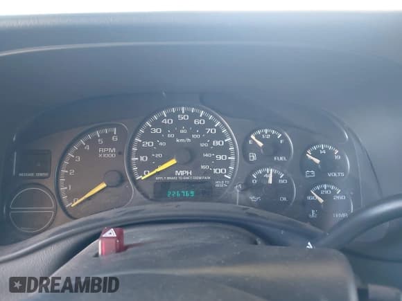 ✅ 2001 Chevrolet Suburban LS • VIN: 3GNEC16T01G138002 • Лот: 42317851. Опубликован ранее на IAAI с пробегом 226 769 миль. Бесплатный доступ к архиву аукционных продаж из США и подробный отчёт об истории автомобиля на DreamBid. Изображение 7.