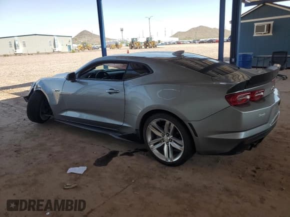 ✅ 2023 Chevrolet Camaro LT1 • VIN: 1G1FF1R72P0157997 • Лот: 69876585. Опубликован ранее на Copart с пробегом 24 377 миль. Бесплатный доступ к архиву аукционных продаж из США и подробный отчёт об истории автомобиля на DreamBid. Изображение 2.