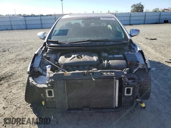 ✅ 2016 Hyundai Elantra SE • VIN: 5NPDH4AE2GH781631 • Lot: 90950695. Listed on Copart with 114,679 mi. Free auction sales archive from the USA and detailed vehicle history report at DreamBid. Image 5.