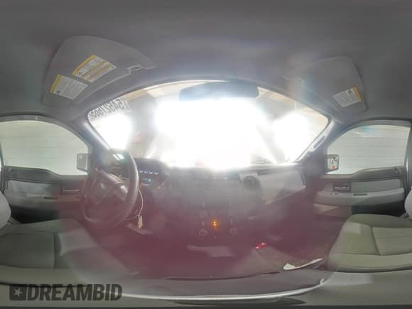 ✅ 2014 Ford F-150 XL • VIN: 1FTNF1EF7EKD34190 • Lot: 54527665. Wystawiony na Copart z przebiegiem 155 007 mil. Bezpłatny archiwum sprzedaży aukcyjnych z USA i szczegółowy raport historii pojazdu na DreamBid. Zdjęcie 14.