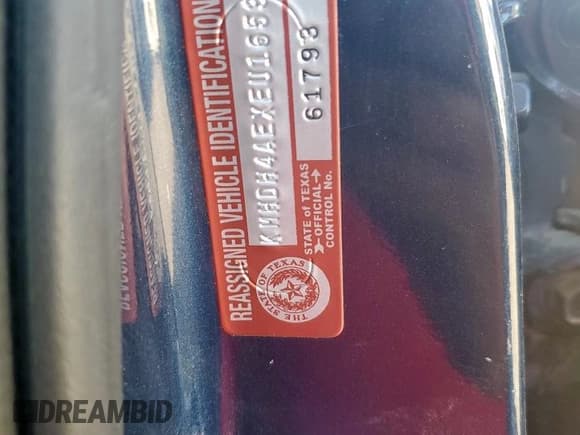 ✅ 2014 Hyundai Elantra SE • VIN: KMHDH4AEXEU165318 • Lot: 84425705. Listed on Copart with 132,821 mi. Free auction sales archive from the USA and detailed vehicle history report at DreamBid. Image 12.