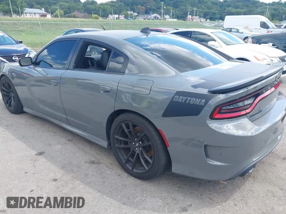 ✅ 2018 Dodge Charger R/T Scat Pack • VIN: 2C3CDXGJ5JH193420 • Lot: 43043636. Wystawiony na IAAI z przebiegiem 75 284 mil. Bezpłatny archiwum sprzedaży aukcyjnych z USA i szczegółowy raport historii pojazdu na DreamBid. Zdjęcie 3.