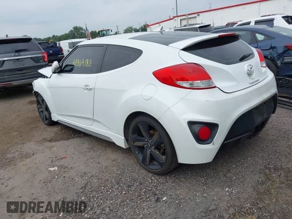 ✅ 2013 Hyundai Veloster Turbo • VIN: KMHTC6AE9DU149325 • Lot: 42869183. Wystawiony na IAAI z przebiegiem 66 902 mil. Bezpłatny archiwum sprzedaży aukcyjnych z USA i szczegółowy raport historii pojazdu na DreamBid. Zdjęcie 3.