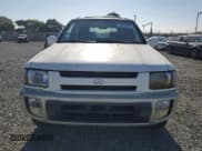 ✅ 1998 Infiniti QX4 • VIN: JNRAR05Y5WW031534 • Лот: 63328205. Опубликован ранее на Copart с пробегом 217 501 миль. Бесплатный доступ к архиву аукционных продаж из США и подробный отчёт об истории автомобиля на DreamBid. Изображение 5.