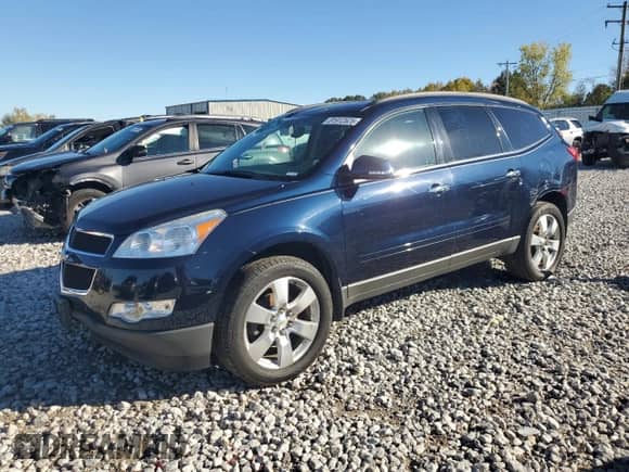 2012 Chevrolet Traverse 1LT with VIN 1GNKRGED7CJ368197, listed as a Copart auction lot 81912525 with 176,076 mi miles and Clean title. Bid and sale history available at DreamBid. Image 1.