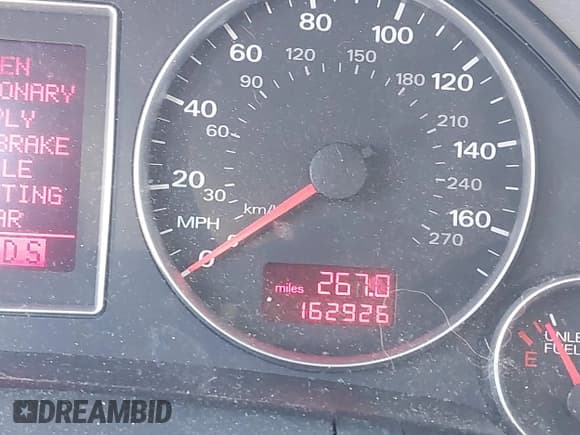 ✅ 2008 Audi A4 2.0T • VIN: WAUAF78E28A086538 • Lot: 41481979. Wystawiony na IAAI z przebiegiem 162 926 mil. Bezpłatny archiwum sprzedaży aukcyjnych z USA i szczegółowy raport historii pojazdu na DreamBid. Zdjęcie 15.