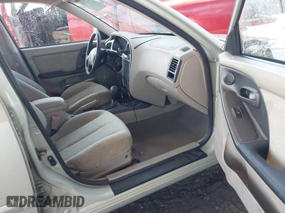 ✅ 2003 Hyundai Elantra GLS • VIN: KMHDN45D13U683213 • Lot: 42131348. Wystawiony na IAAI z przebiegiem 108 823 mil. Bezpłatny archiwum sprzedaży aukcyjnych z USA i szczegółowy raport historii pojazdu na DreamBid. Zdjęcie 5.