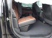 ✅ 2023 GMC Sierra 1500 Denali Ultimate • VIN: 1GTUUHEL1PZ225105 • Лот: 41222732. Опубликован ранее на IAAI с пробегом 18 795 миль. Бесплатный доступ к архиву аукционных продаж из США и подробный отчёт об истории автомобиля на DreamBid. Изображение 8.