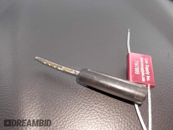 ✅ 2016 Ford Focus SE • VIN: 1FADP3F24GL396505 • Lot: 43552433. Wystawiony na IAAI z przebiegiem 173 871 mil. Bezpłatny archiwum sprzedaży aukcyjnych z USA i szczegółowy raport historii pojazdu na DreamBid. Zdjęcie 11.