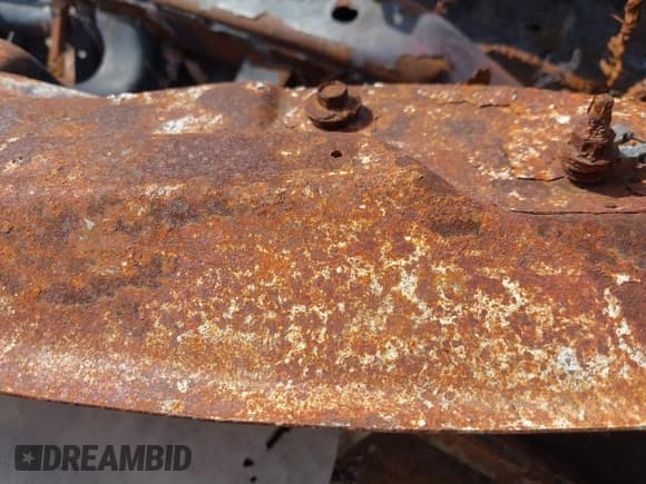 ✅ 2011 Chevrolet Silverado 2500HD LTZ • VIN: 1GC1KYC82BF129484 • Lot: 39110624. Listed on IAAI with Not provided. Free auction sales archive from the USA and detailed vehicle history report at DreamBid. Image 9.